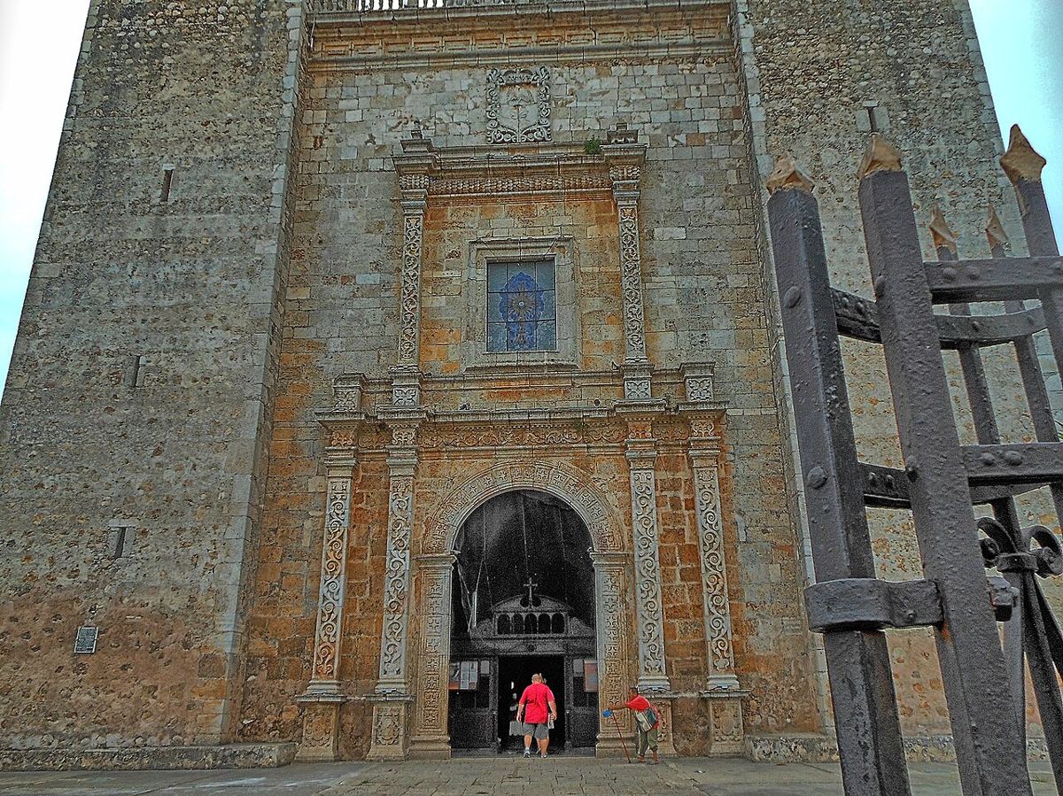 Chichén Itzá, cenote y Valladolid todo incluido